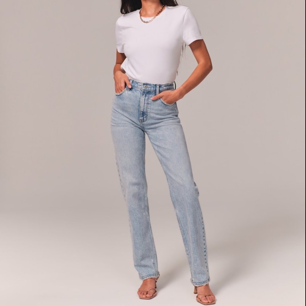 Abercrombie and Fitch The Ankle Straight Ultra High Rise